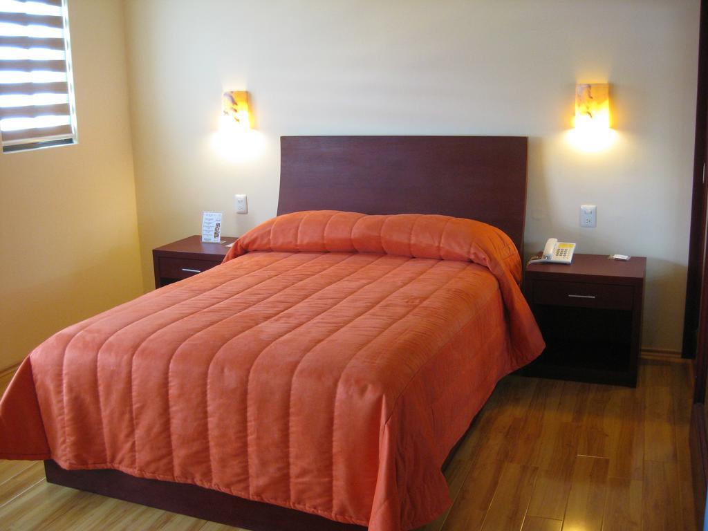 Hotel Cr Tehuacán מראה חיצוני תמונה