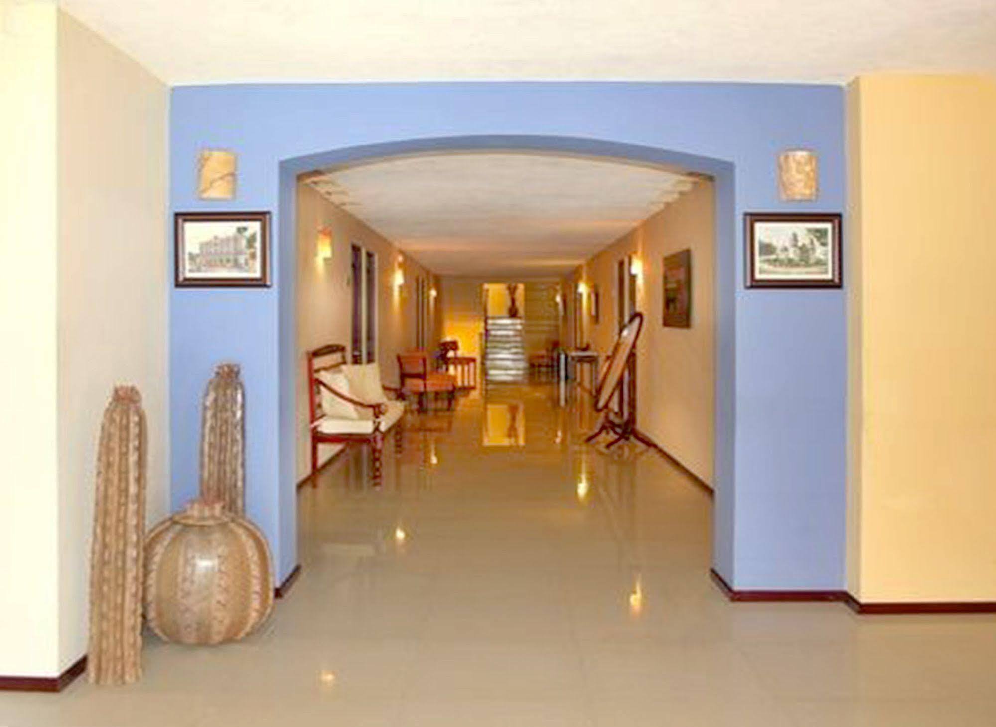 Hotel Cr Tehuacán מראה חיצוני תמונה